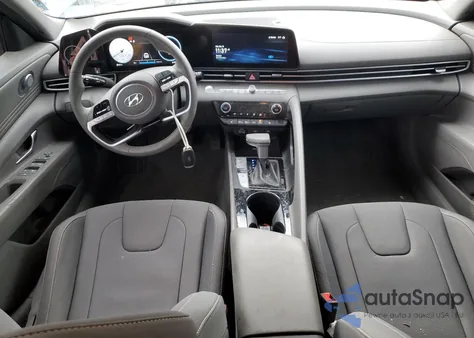 2023 Hyundai Elantra Sel z USA, uszkodzony, nr VIN KMHLS4AG4PU413189